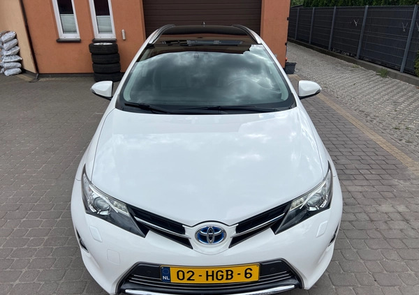 Toyota Auris cena 46500 przebieg: 218000, rok produkcji 2013 z Jedwabne małe 466